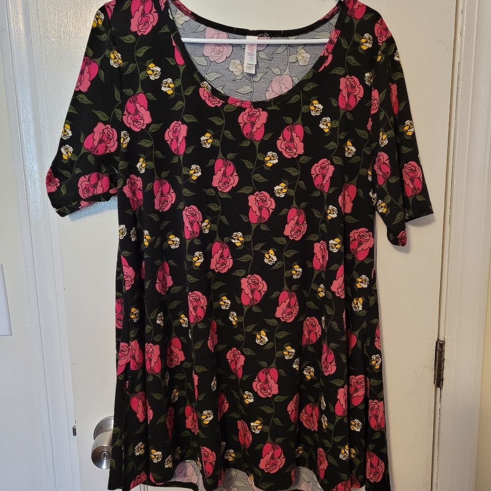 LulaRoe Top